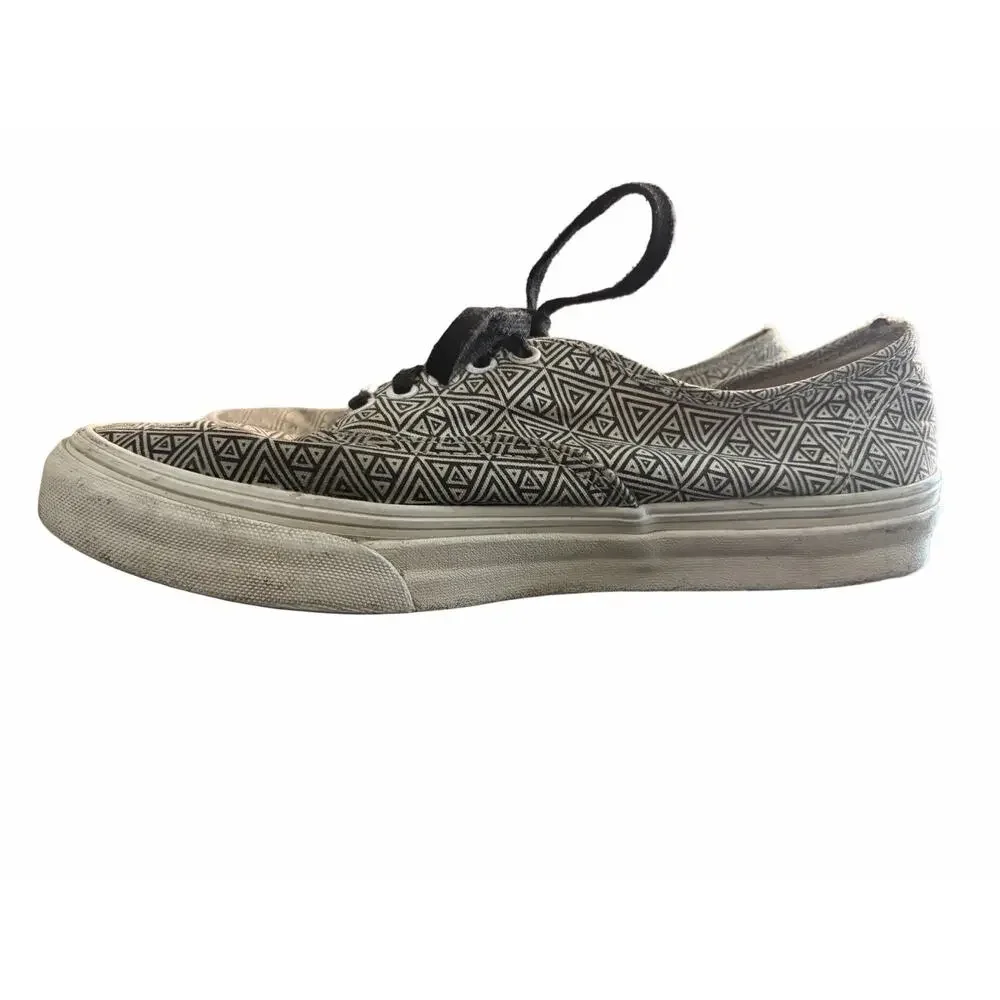 Vans Geometric Triangle Print Canvas Sneakers Women’s 8.5 Men’s 7